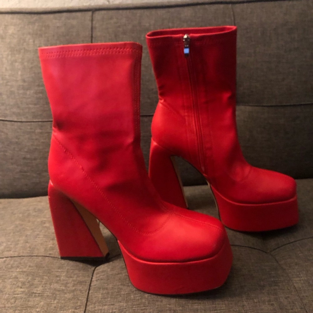 Women's platform boots, mid-calf boots, square toe,  size 10
